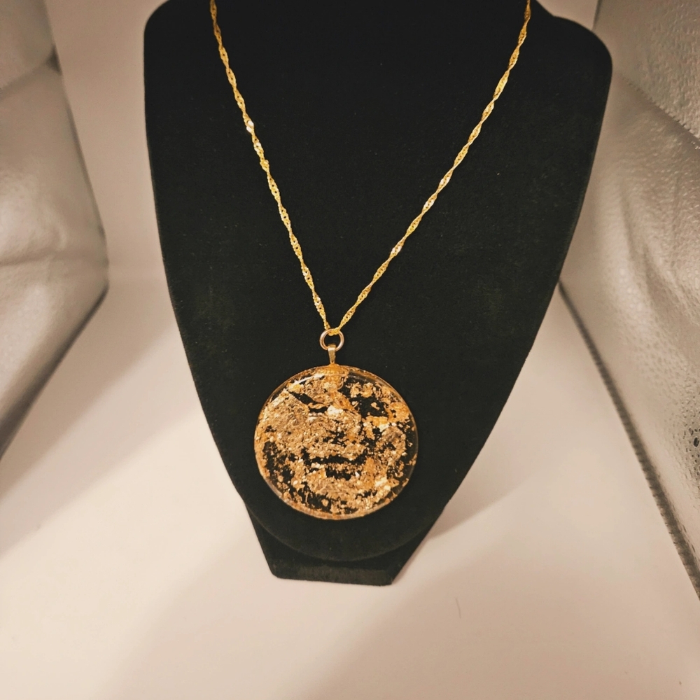 Gold Disc Necklace